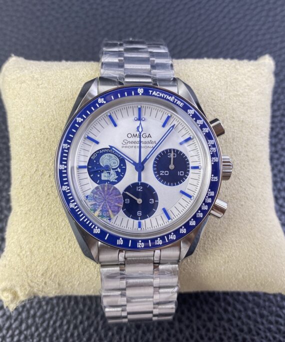 Speedmaster Chronograph Anniversary Series "Silver Snoopy Award" Replica