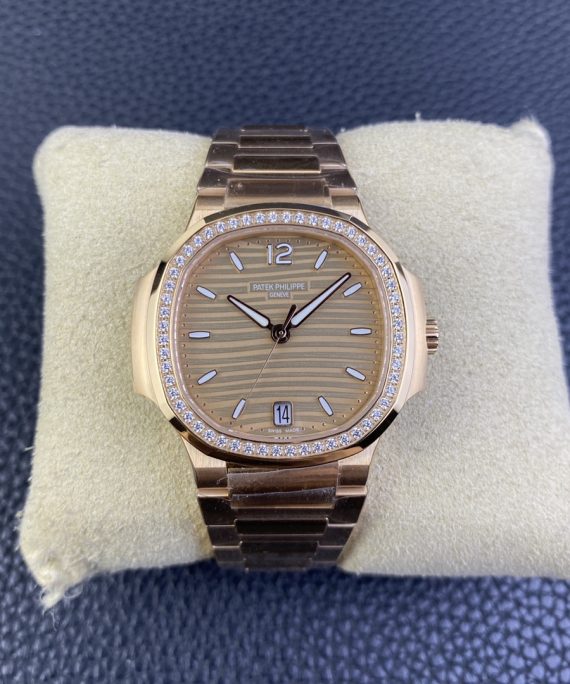 Patek Philippe Nautilus Rose gold 35.2 mm 7118-1200R Ladies Automatic New